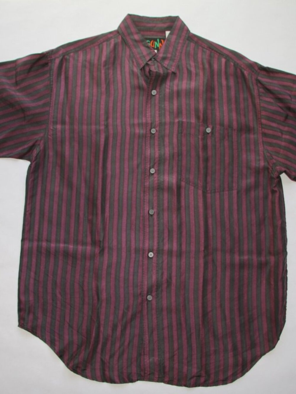 VINTAGE (Ca early 1990s) GUNN BRAND 100% Silk SS Party Shirt Burgundy & Charcoal